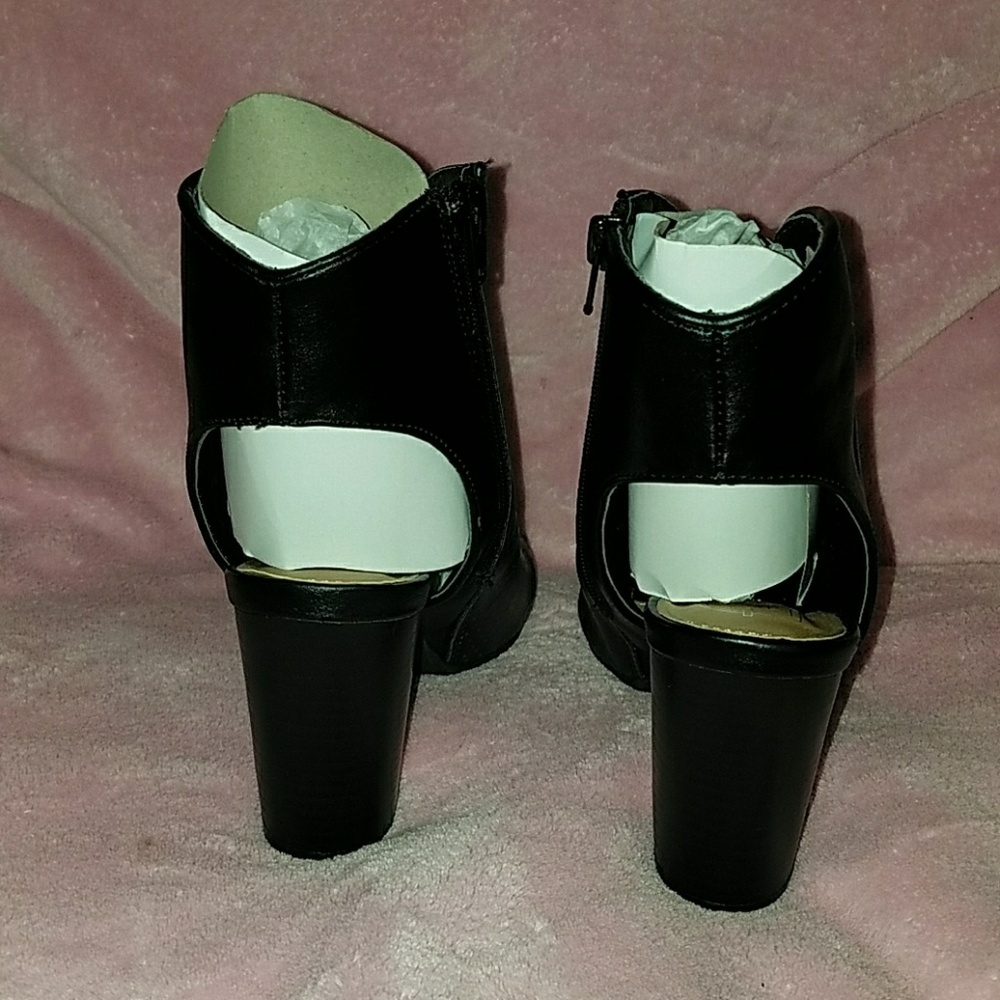 Vegan leather peep toe heels - Picture 7 of 10